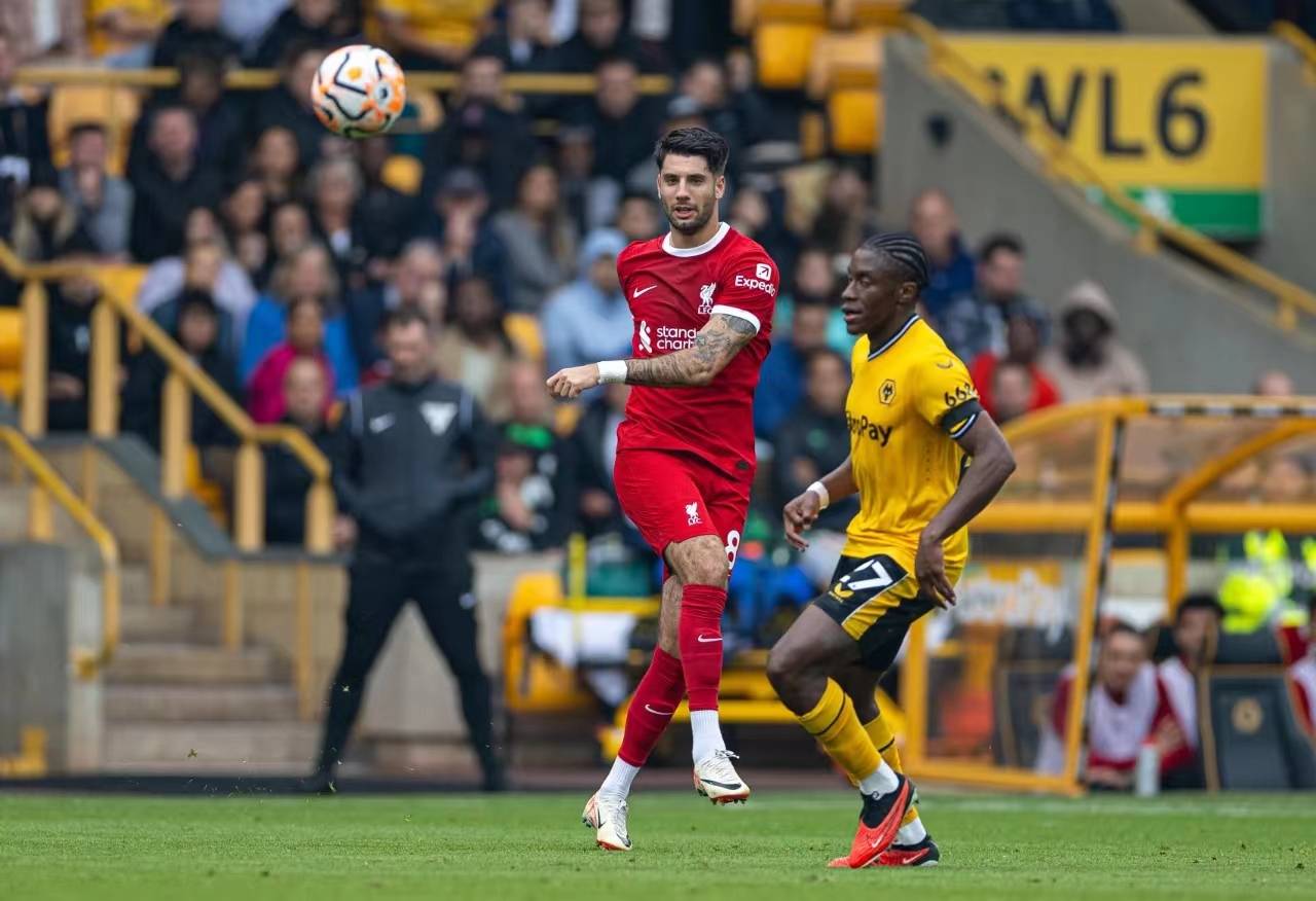 关于法甲今晨再迎强敌；莱比锡调整名单；主帅态度——悬念犹存；赛程密集仍需轮换的信息